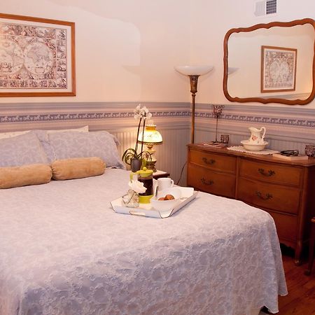 Main Street Inn Parkville Екстериор снимка